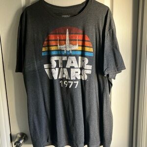 Black Star Wars 1977 Graphic T-Shirt 2XL